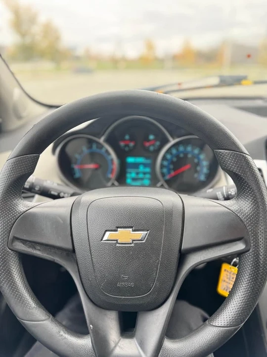 2014 Chevrolet Cruze - Image 12 of 13