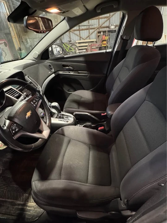 2014 Chevrolet Cruze - Image 7 of 9