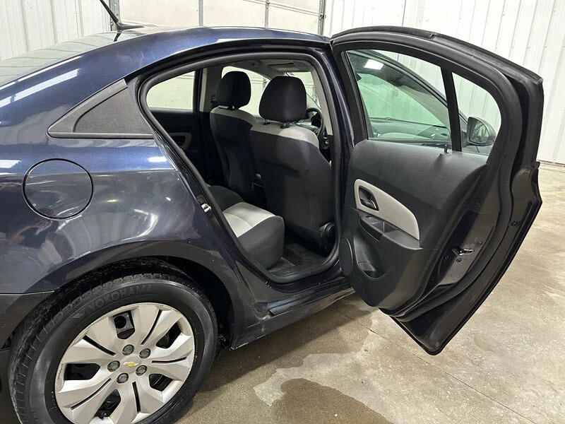 2014 Chevrolet Cruze - Image 16 of 21