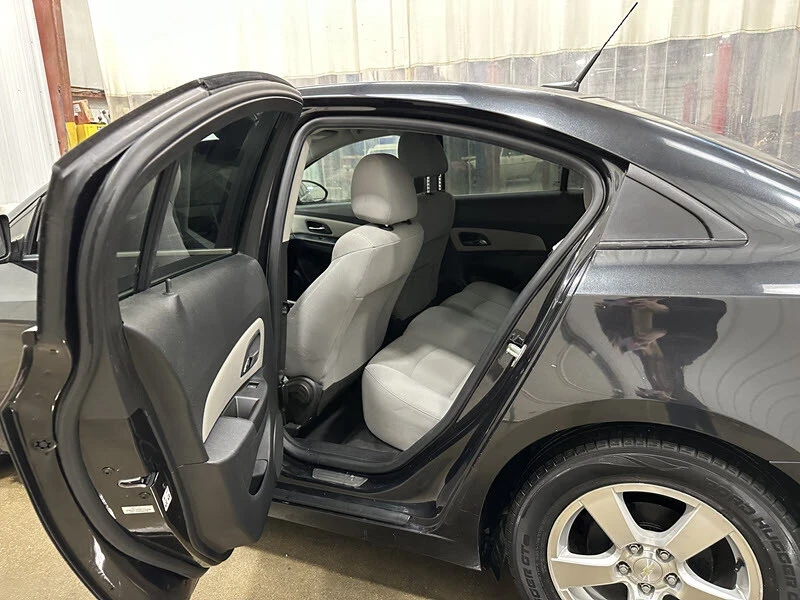 2014 Chevrolet Cruze - Image 11 of 21
