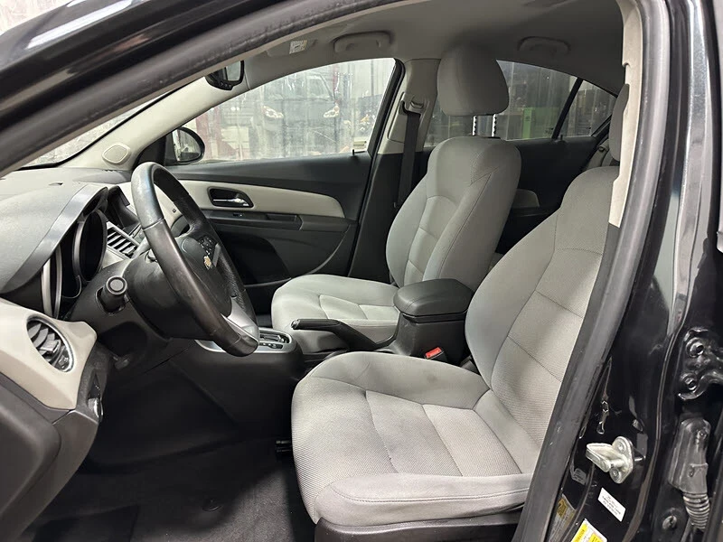 2014 Chevrolet Cruze - Image 10 of 21