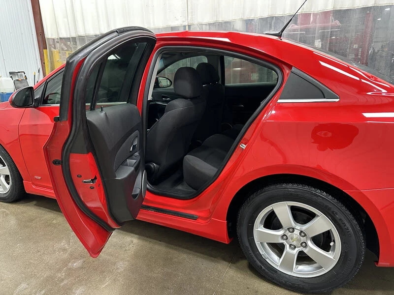 2014 Chevrolet Cruze - Image 11 of 21