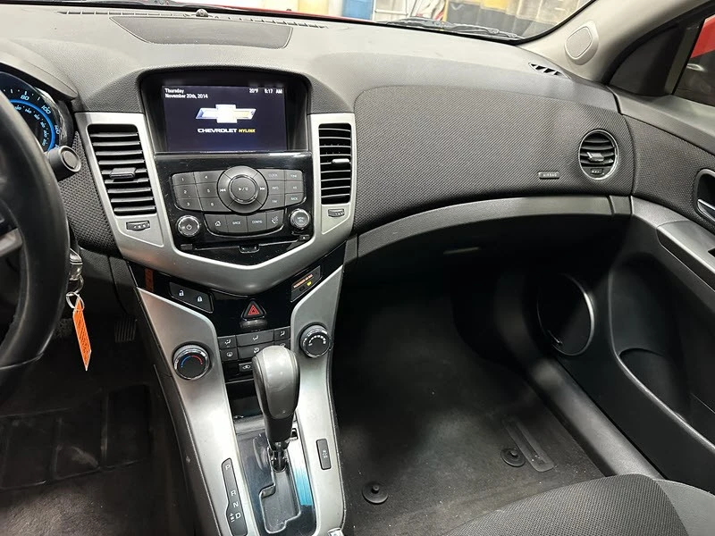 2014 Chevrolet Cruze - Image 9 of 21