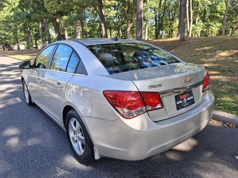 2014 Chevrolet Cruze - Image 10 of 12