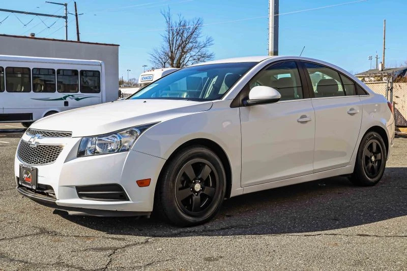 2014 Chevrolet Cruze - Image 3 of 12