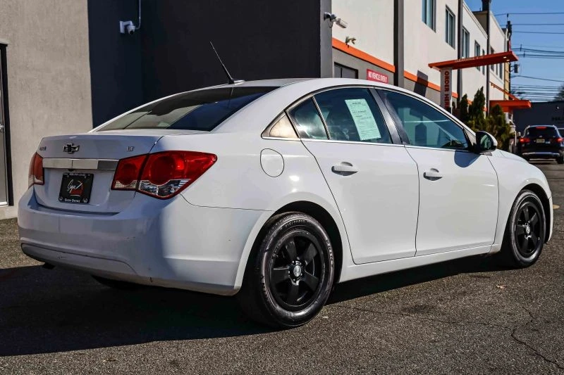 2014 Chevrolet Cruze - Image 6 of 12