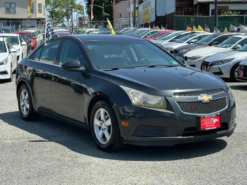 2014 Chevrolet Cruze - Image 3 of 12