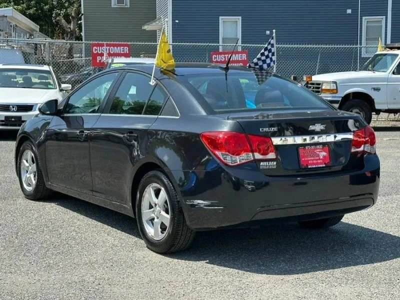 2014 Chevrolet Cruze - Image 4 of 12