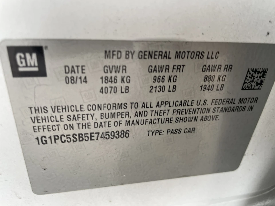 2014 Chevrolet Cruze - Image 2 of 21