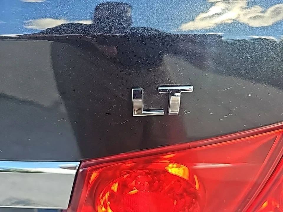 2014 Chevrolet Cruze - Image 10 of 12