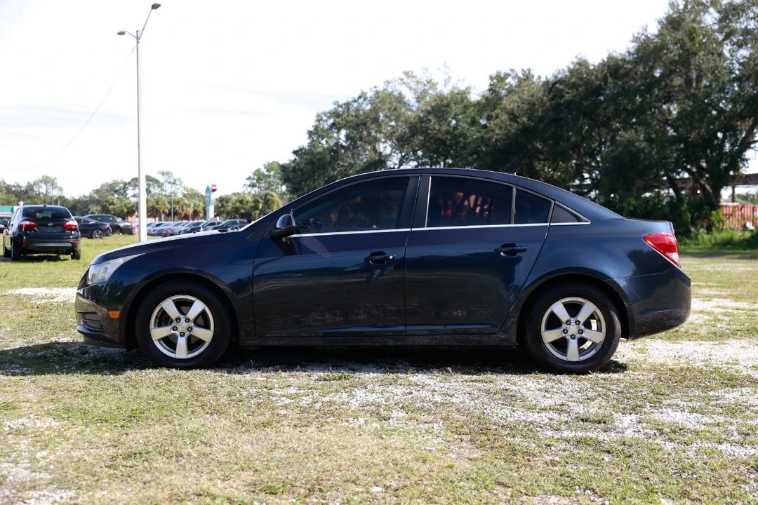2014 Chevrolet Cruze - Image 3 of 12