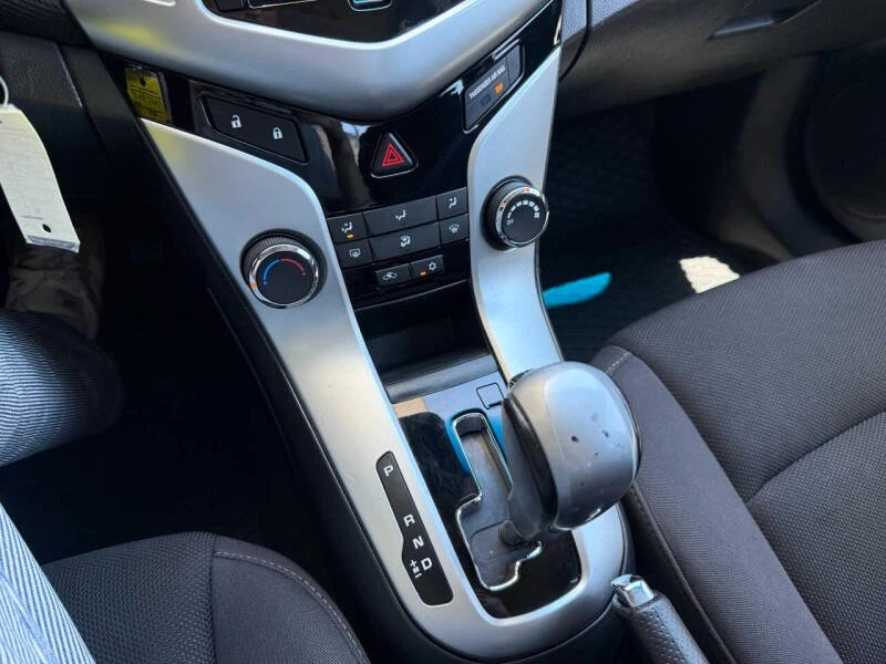 2014 Chevrolet Cruze - Image 15 of 19