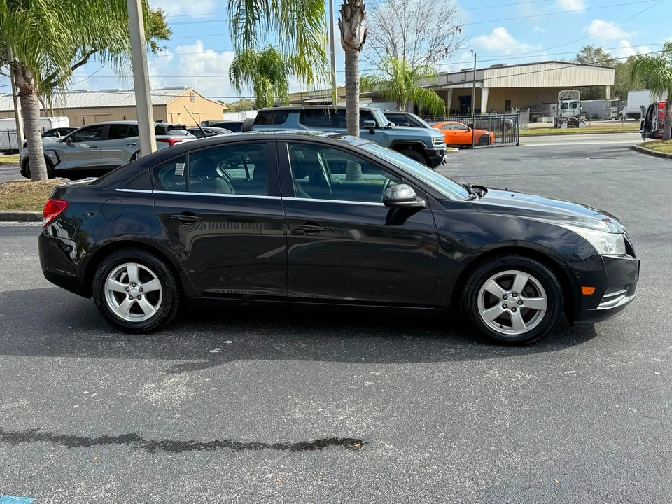 2014 Chevrolet Cruze - Image 9 of 12