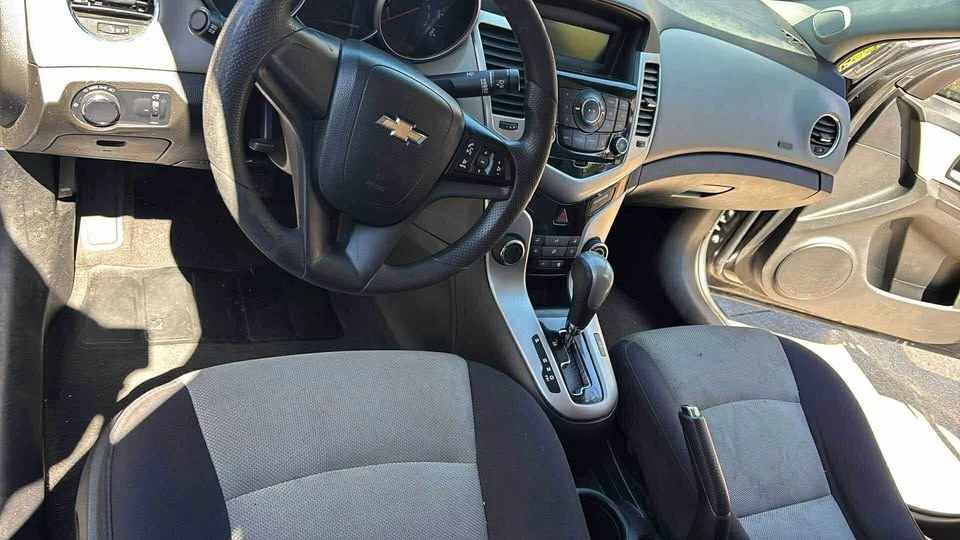 2014 Chevrolet Cruze - Image 5 of 6