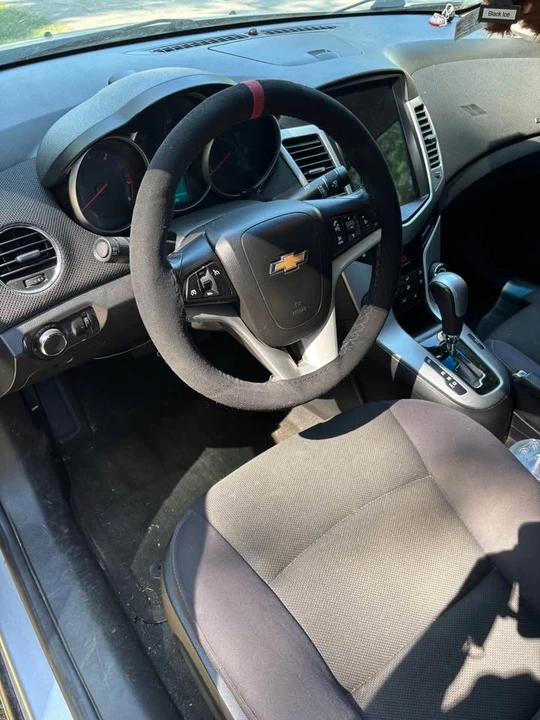 2014 Chevrolet Cruze - Image 9 of 10