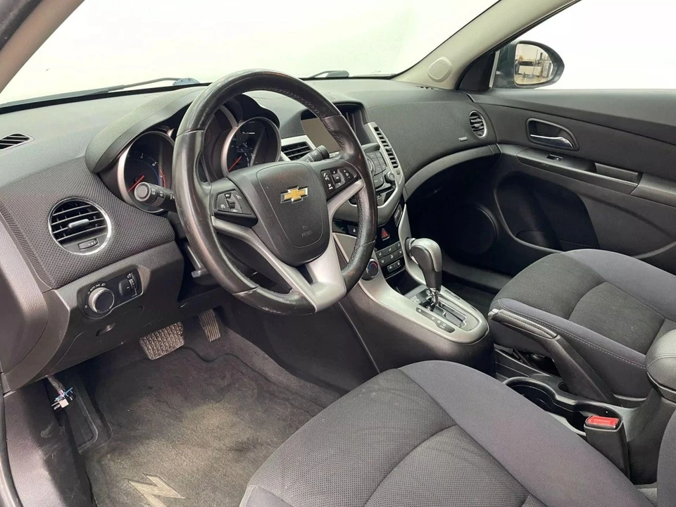 2014 Chevrolet Cruze - Image 11 of 21
