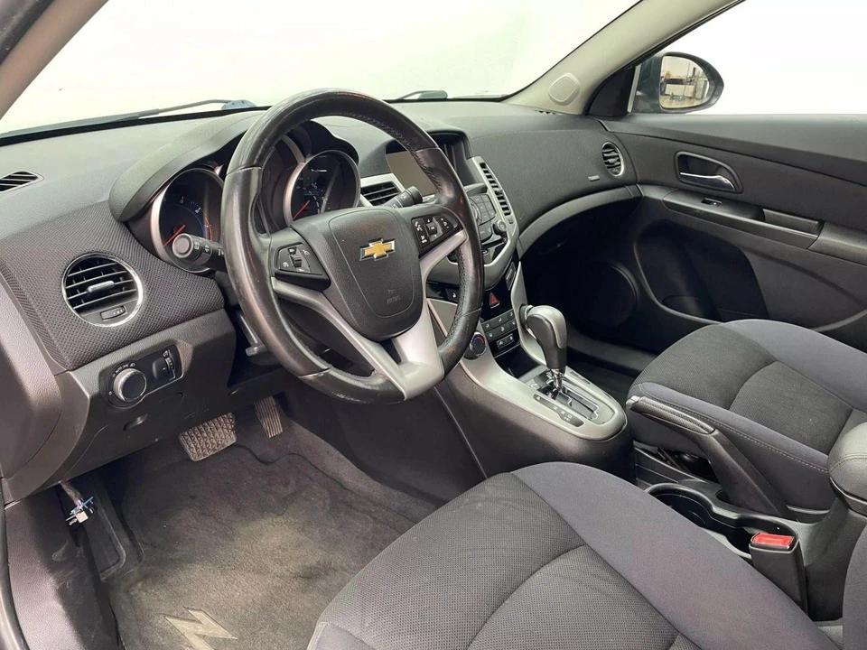 2014 Chevrolet Cruze - Image 11 of 21