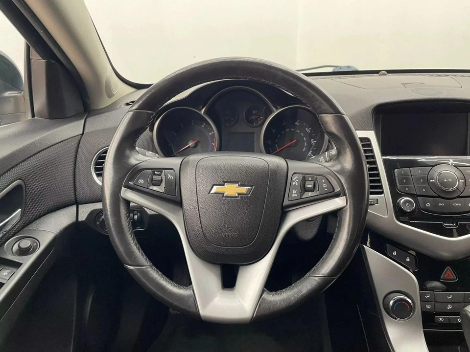 2014 Chevrolet Cruze - Image 15 of 21