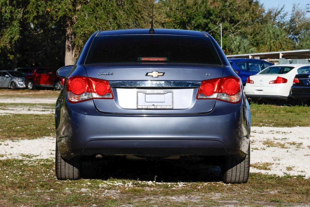 2014 Chevrolet Cruze - Image 9 of 12