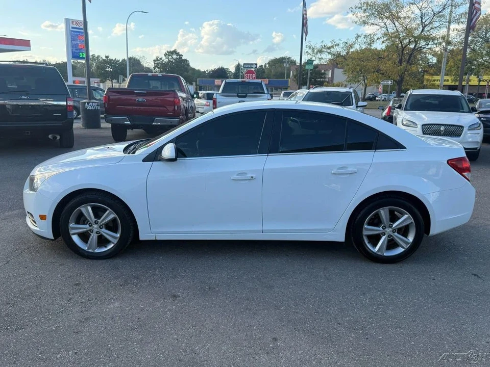 2014 Chevrolet Cruze - Image 8 of 12