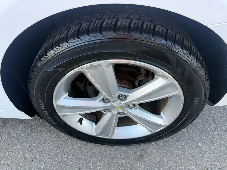 2014 Chevrolet Cruze - Image 10 of 12