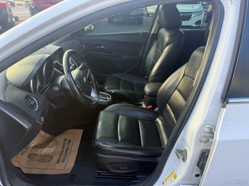 2014 Chevrolet Cruze - Image 14 of 21
