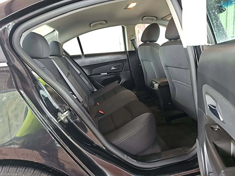 2014 Chevrolet Cruze - Image 7 of 8
