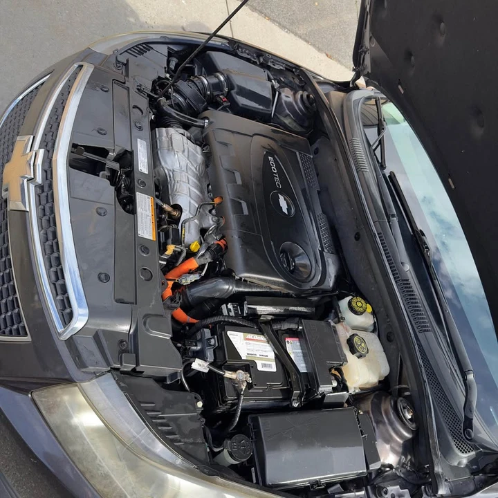 2014 Chevrolet Cruze - Image 2 of 11