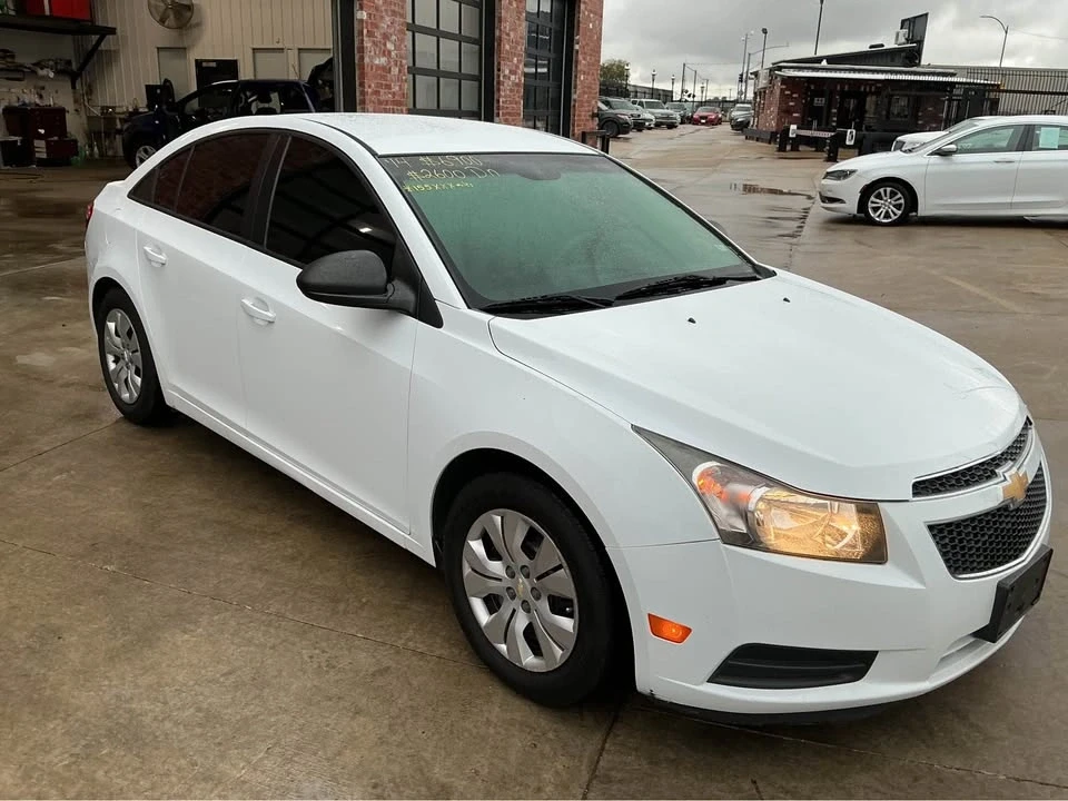 2014 Chevrolet Cruze - Image 3 of 14