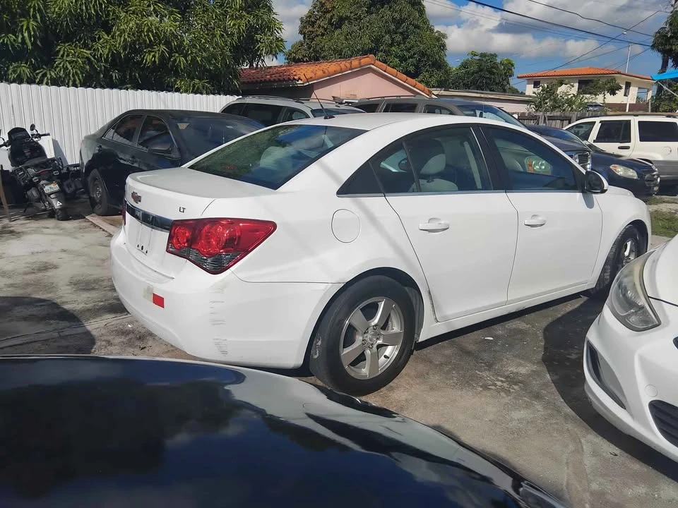 2014 Chevrolet Cruze - Image 3 of 8