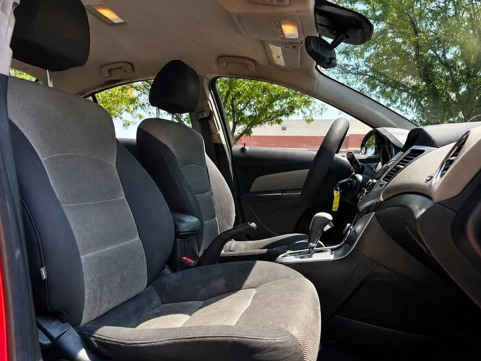 2014 Chevrolet Cruze - Image 11 of 16