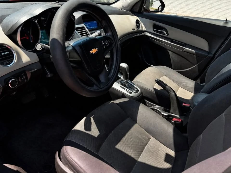 2014 Chevrolet Cruze - Image 10 of 16