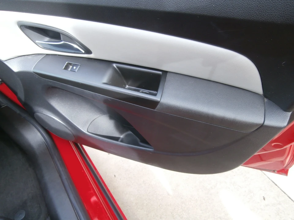 2014 Chevrolet Cruze - Image 16 of 21