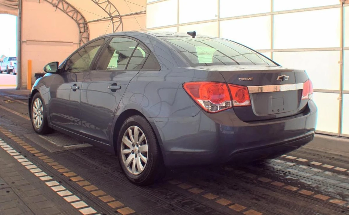 2014 Chevrolet Cruze - Image 6 of 11
