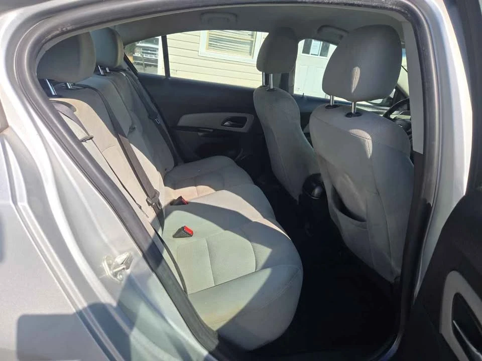 2014 Chevrolet Cruze - Image 10 of 11