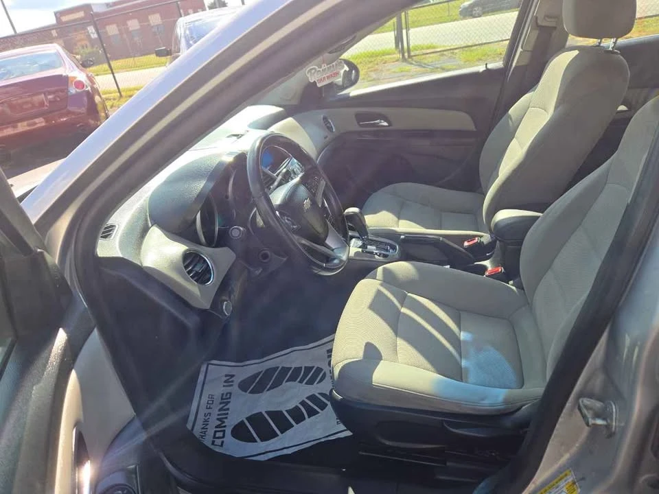 2014 Chevrolet Cruze - Image 7 of 11