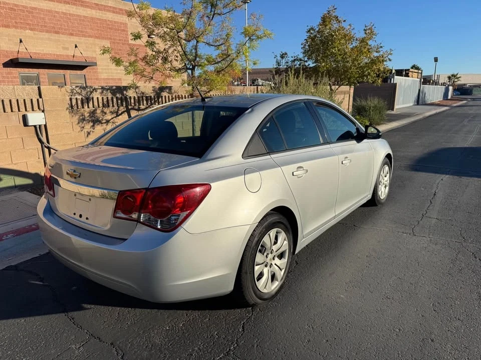 2014 Chevrolet Cruze - Image 5 of 10