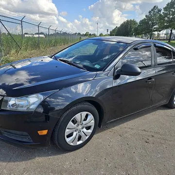 2014 Chevrolet Cruze LS Sedan 4D