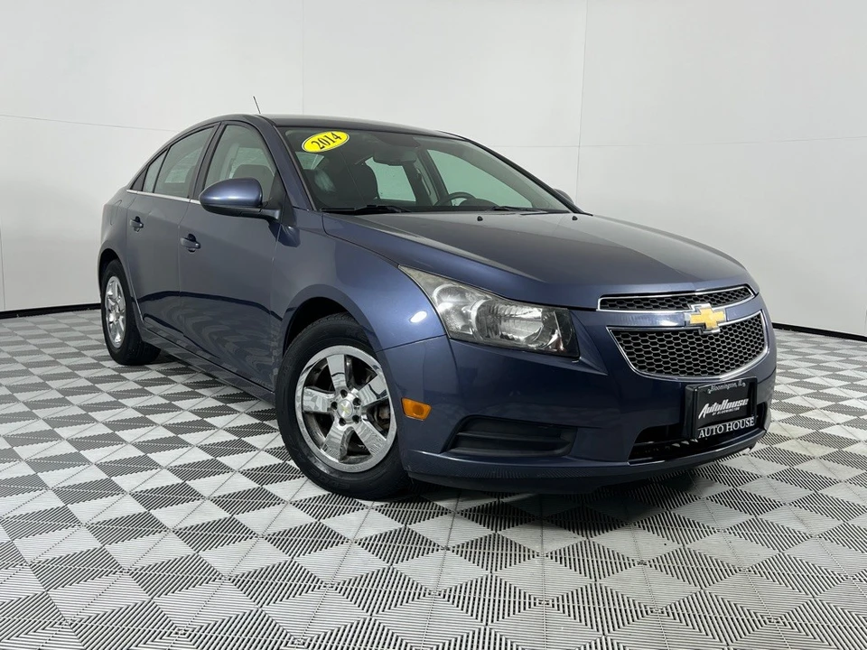 2014 Chevrolet Cruze - Image 2 of 12