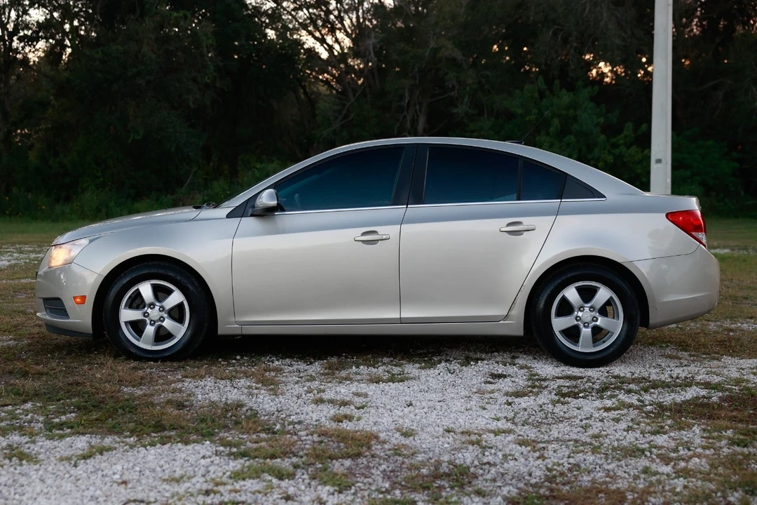 2014 Chevrolet Cruze - Image 3 of 12