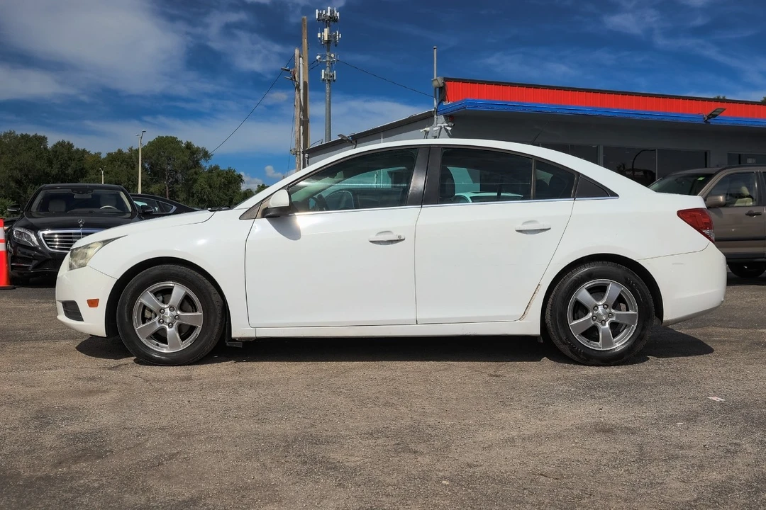 2014 Chevrolet Cruze - Image 3 of 12