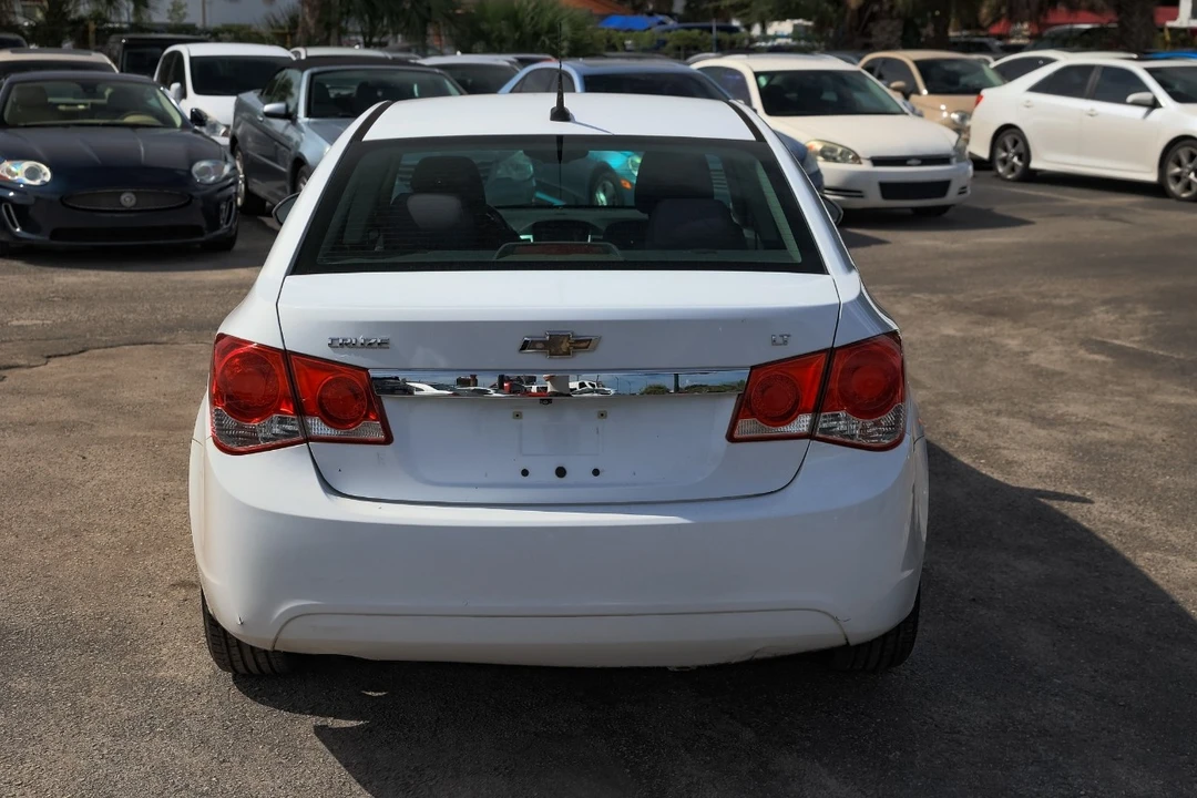 2014 Chevrolet Cruze - Image 9 of 12