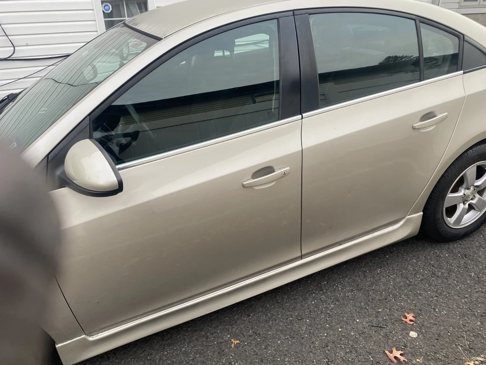 2014 Chevrolet Cruze - Image 2 of 20