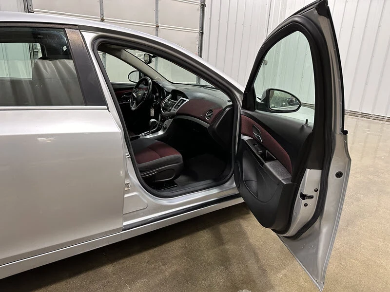2014 Chevrolet Cruze - Image 18 of 21
