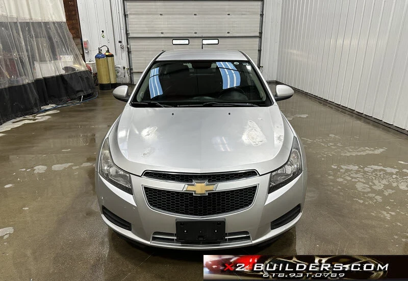 2014 Chevrolet Cruze - Image 2 of 21