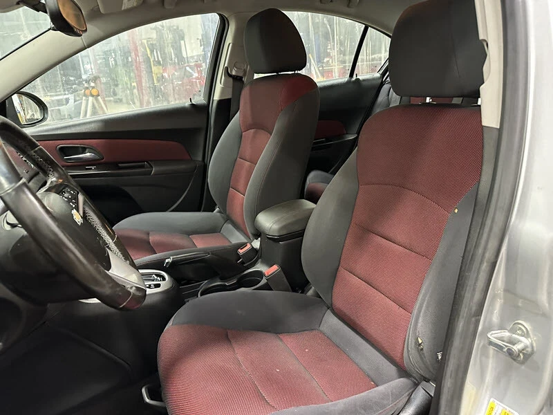 2014 Chevrolet Cruze - Image 10 of 21