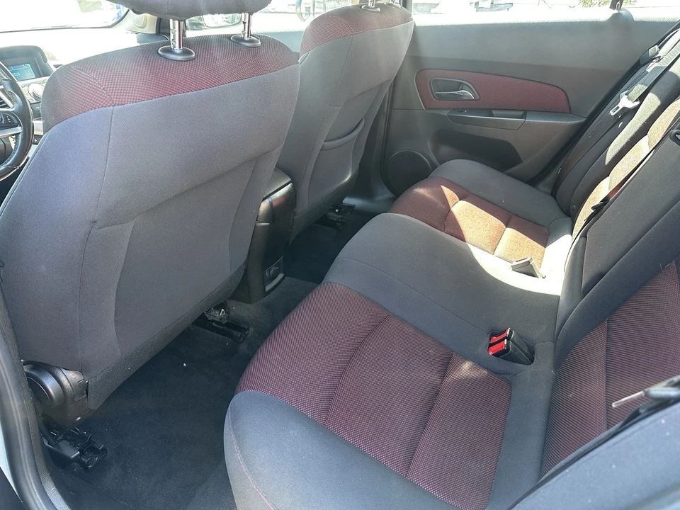 2014 Chevrolet Cruze - Image 10 of 20