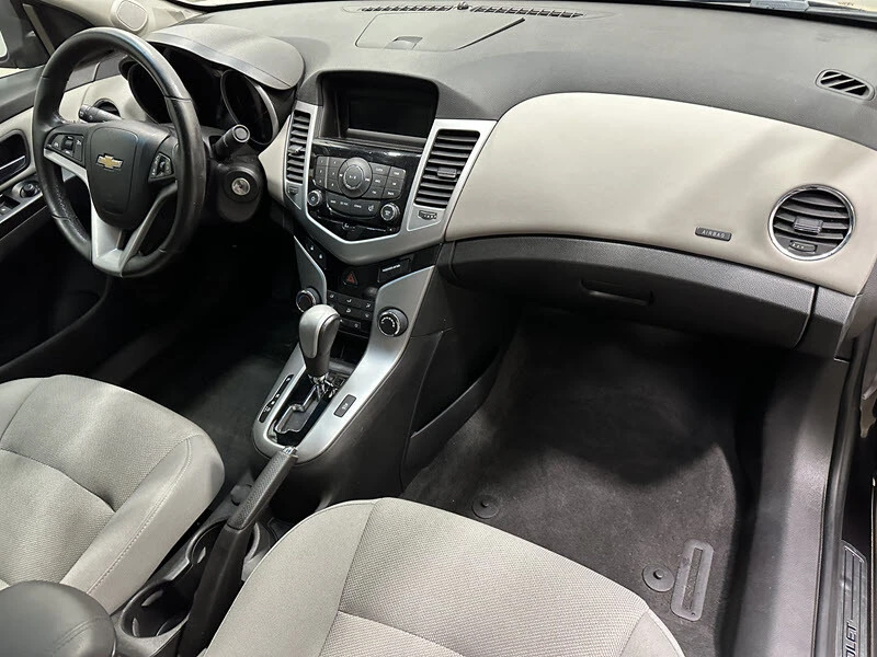 2014 Chevrolet Cruze - Image 19 of 21