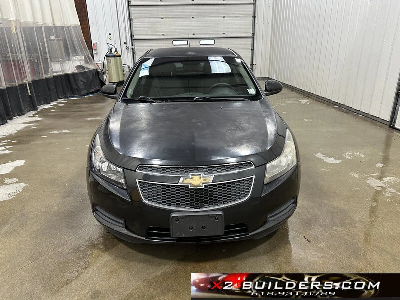 2014 Chevrolet Cruze - Image 2 of 21