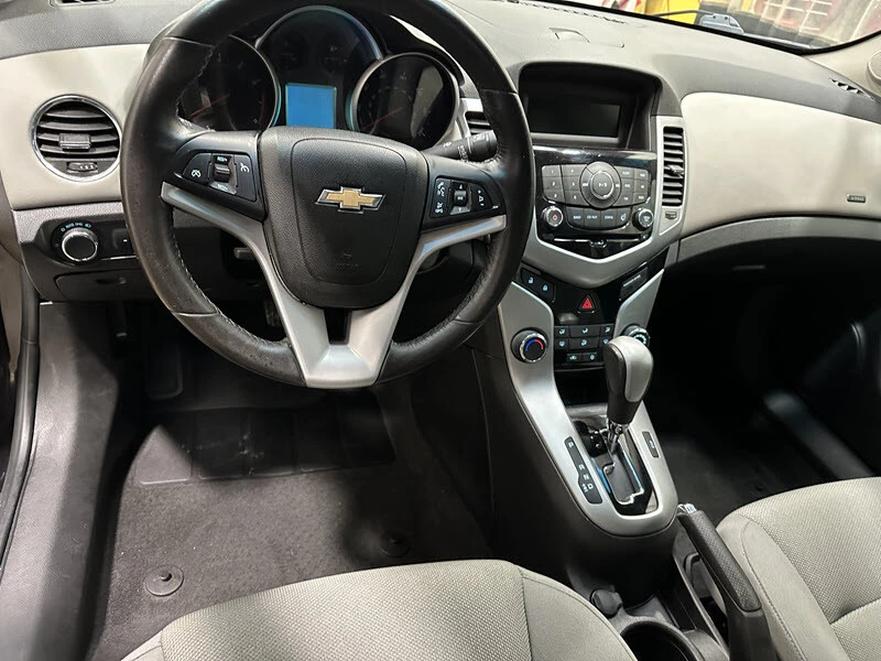 2014 Chevrolet Cruze - Image 8 of 21